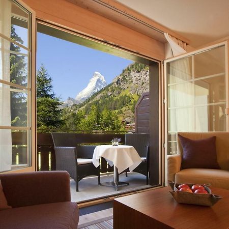 Mirabeau Alpine Hotel Zermatt Exterior foto